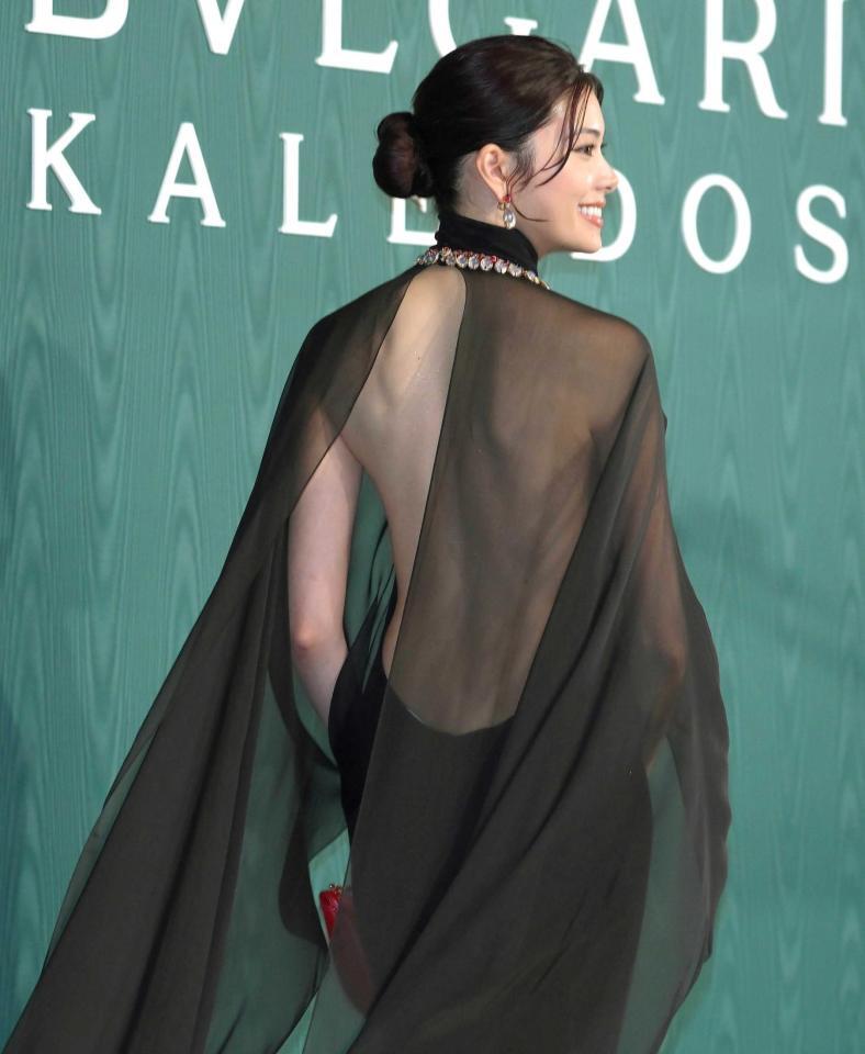 　ブルガリの展覧会に登場した森星（撮影・伊藤笙子）