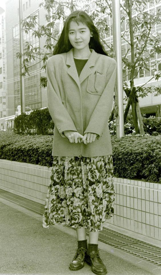 　中村由真（２００２年１１月）