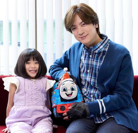 　アフレコに挑んだＤＡＩＧＯ（右）と倉田瑛茉　ⒸＫａｚｕｋｏ　Ｗａｋａｙａｍａ