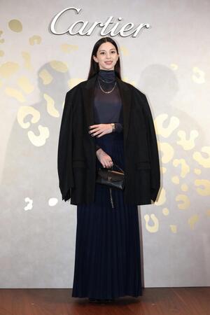 　中条あやみ（撮影・金田祐二）