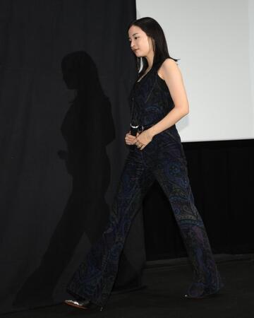 　登壇する広瀬すず（撮影・堀内翔）