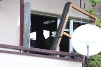 　実況見分が行われている林家ペー・パー子宅（撮影・伊藤笙子）