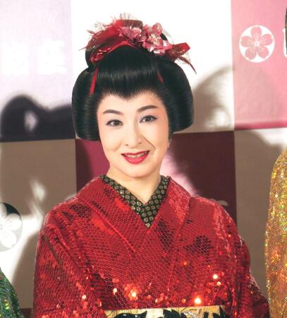 　会見に出席した檀れい