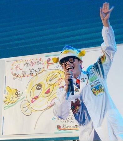 　トークショーを行ったさかなクン