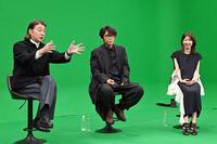 　「最強！衝撃映像１４５連発　スタッフが２８７８本見た中から選ぶ動画ランキング」に出演する（左から）加藤浩次、ユースケ・サンタマリア、加藤綾子（©テレビ東京）