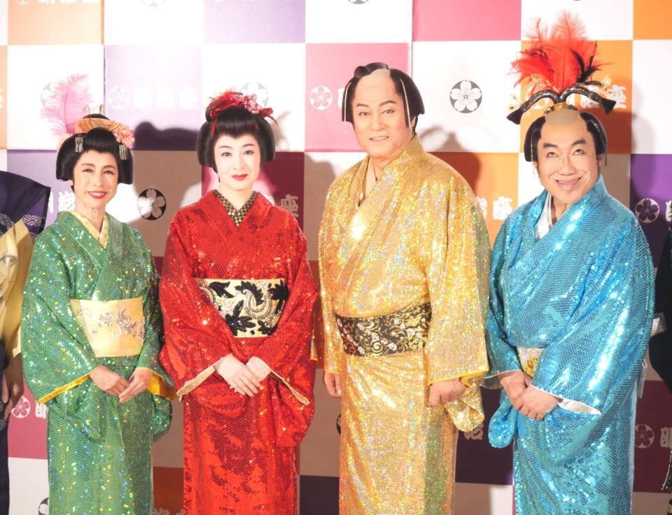 　会見に出席した（左から）久本雅美、檀れい、松平健、コロッケ