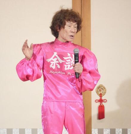 　寄席に出演した林家ペー＝２１日、浅草演芸ホール