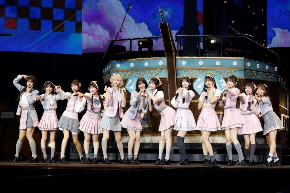 　ライブを盛り上げる≠ＭＥ　©ＹＯＡＮＩ