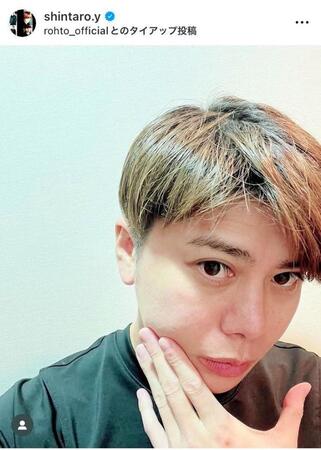 　山田親太朗のインスタグラム＠ｓｈｉｎｔａｒｏ．ｙ（２１年１２月１日付）より
