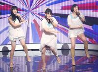 　初めての紅白で「ポリリズム」を披露＝０８年