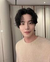 　ホン・ジョンヒョンの公式インスタグラム＠ｈｊｏｎｇｈｙｕｎより