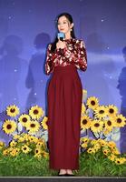 　舞台あいさつをする中条あやみ（撮影・開出牧）