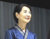 　映画「てっぺんの向こうにあなたがいる」の完成披露試写会に出席した吉永小百合