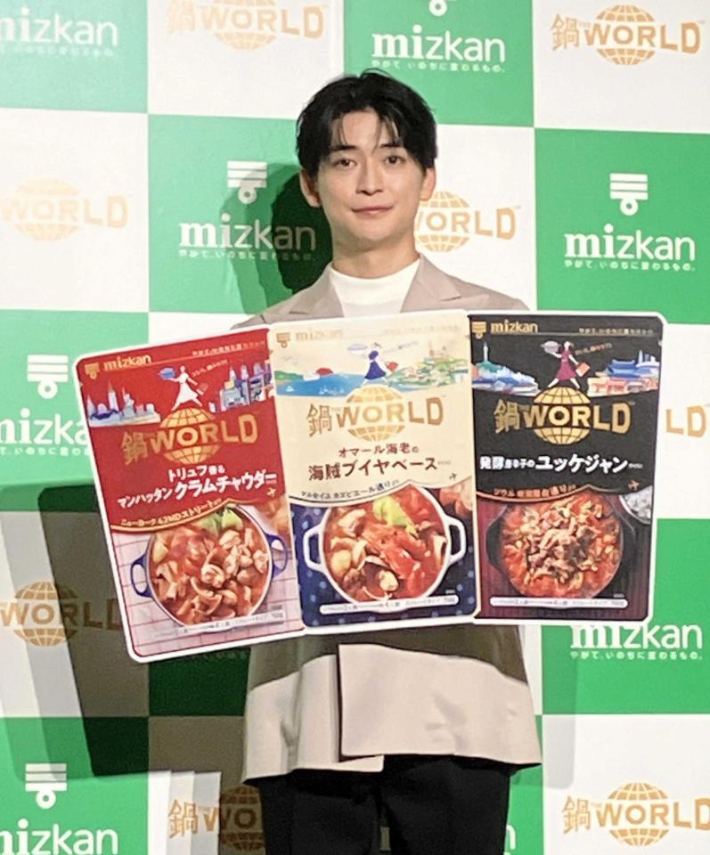 　新ＣＭ発表会に出席した高橋文哉