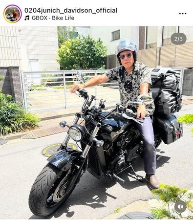 ハーレーじゃないんかいｗでも、かっこいい！愛車にまたがる、じゅんいちダビッドソンのインスタグラム＠０２０４ｊｕｎｉｃｈ＿ｄａｖｉｄｓｏｎ＿ｏｆｆｉｃｉａｌより