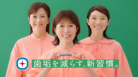 　ＣＭで共演した（左から）森尾由美、磯野貴理子、松居直美