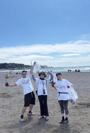 　イベントに出席した（左から）ミノワマンＤ・Ｚ、渡辺めぐみ、西村知美