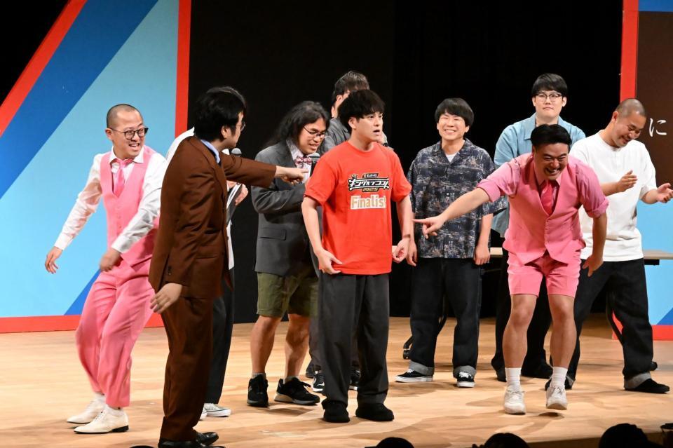 　「ＷＥＬ　ＦＥＳ　２０２５」でのグンタン対決の様子