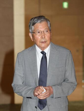 　偲ぶ会に出席した羽佐間道夫（撮影・佐々木彰尚）