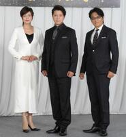 　舞台「忠臣蔵」に出演する（左から）藤原紀香、上川隆也、高橋克典