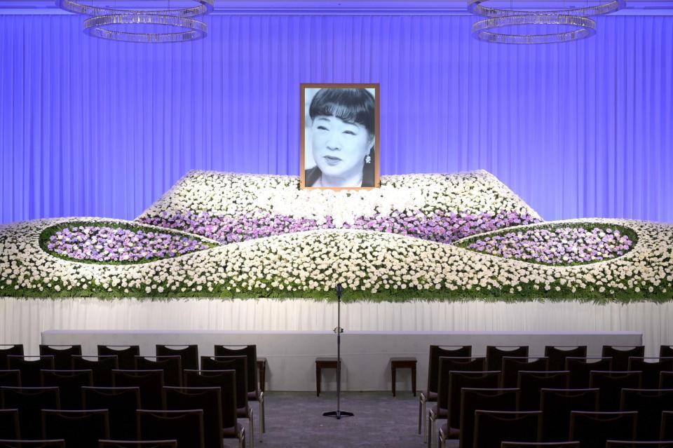 　大山のぶ代さんの祭壇