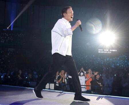 　ツアーファイナルを横浜アリーナで開催した小田和正（撮影・岩佐篤樹）