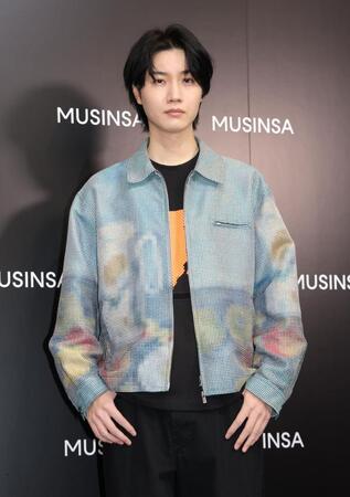 　ポップアップストアに登場した桜田通（撮影・西岡正）