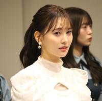 　記者会見に出席した兒玉遥