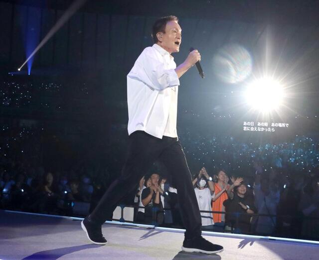 小田和正 フライング 2025 横浜アリーナライブ③ 小田和正、最年長更新