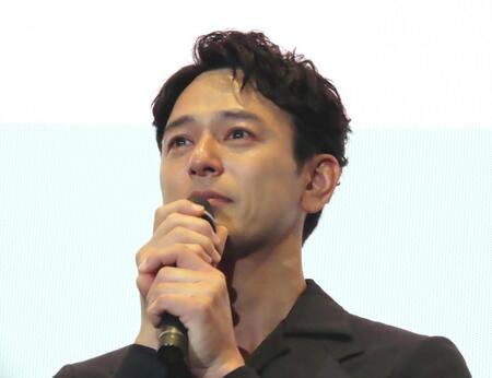 　主演映画「宝島」で命の尊さを語り涙する妻夫木聡