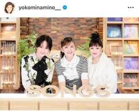 （左から）斉藤由貴、南野陽子、浅香唯。南野のインスタグラム＠ｙｏｋｏｍｉｎａｍｉｎｏ＿＿より