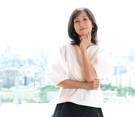 　２７年ぶりの写真集を発売する“伝説のグラビアクイーン”かとうれいこ（撮影・伊藤笙子）