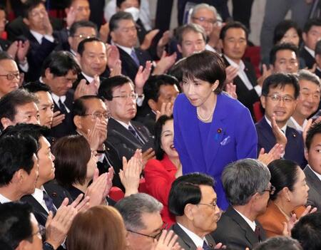 　自民党の新総裁に選出された高市早苗氏