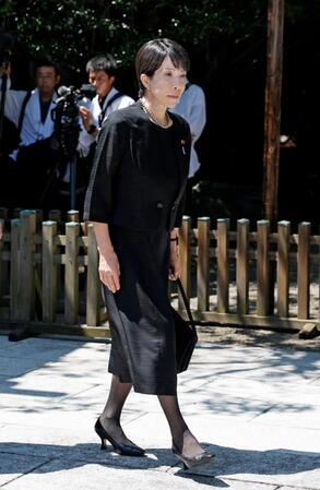 　終戦の日に靖国神社を参拝した高市早苗氏＝８月15日