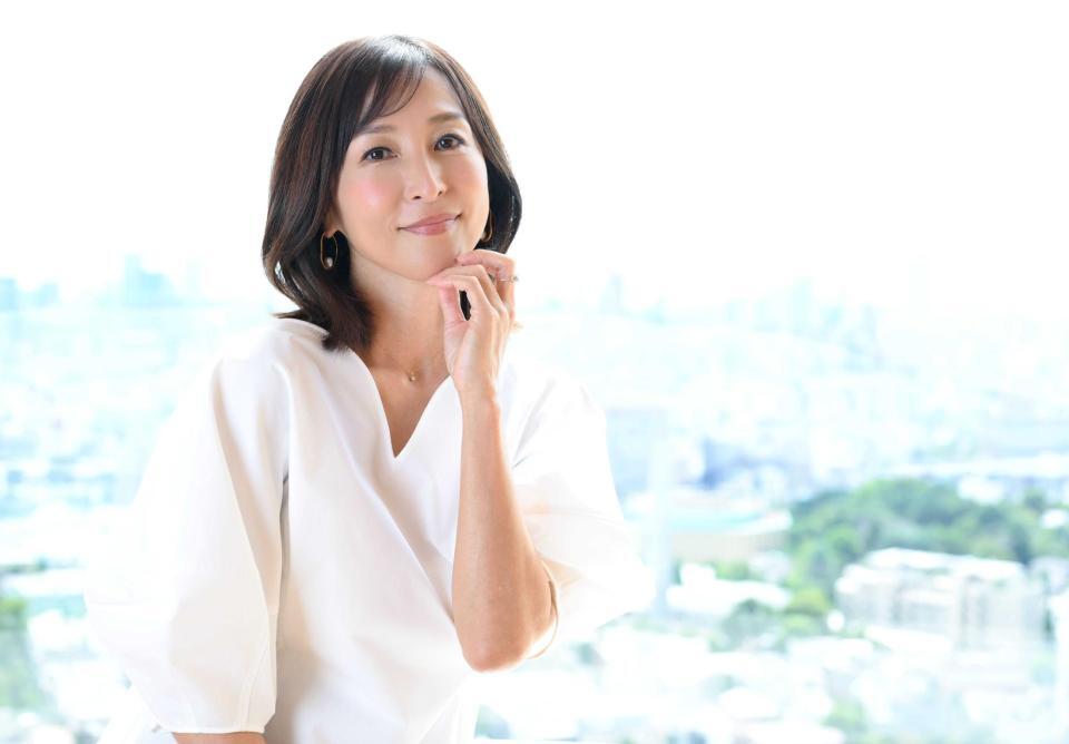 　２７年ぶりの写真集を発売する“伝説のグラビアクイーン”かとうれいこ（撮影・伊藤笙子）