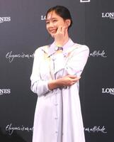 本田翼 96万円腕時計に感激「輝きが止まらない」 自身の散財は