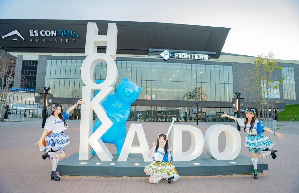 　ＭＶを撮影した超ときめき♡宣伝部の（左から）杏ジュリア、菅田愛貴、吉川ひより