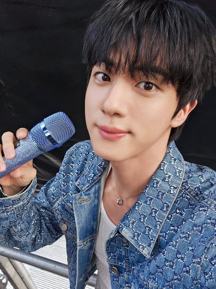 　ＢＴＳの公式Ｘ＠ｂｔｓ＿ｂｉｇｈｉｔより　ジンがソロファンコンサートを開催