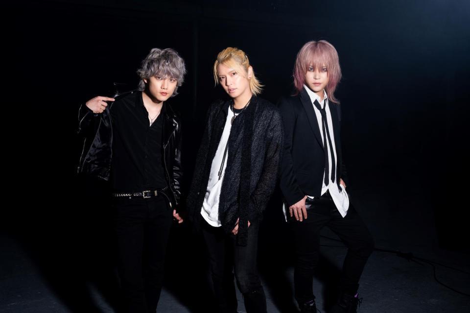 　（左から）ｋｙｏｈｅｙ、手越祐也、Ｆｕｒｕｔａｔｓｕ