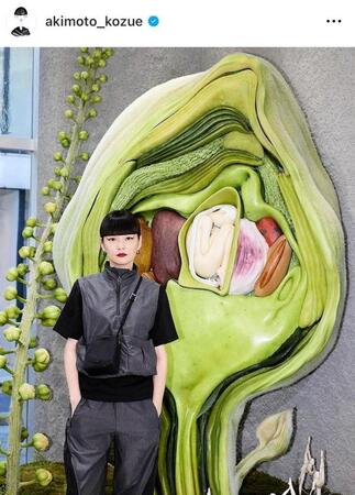 秋元梢のインスタグラム＠ａｋｉｍｏｔｏ＿ｋｏｚｕｅ（８月１３日付）より