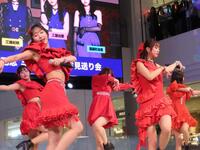 　ミニライブを行ったＪｕｉｃｅ＝Ｊｕｉｃｅ