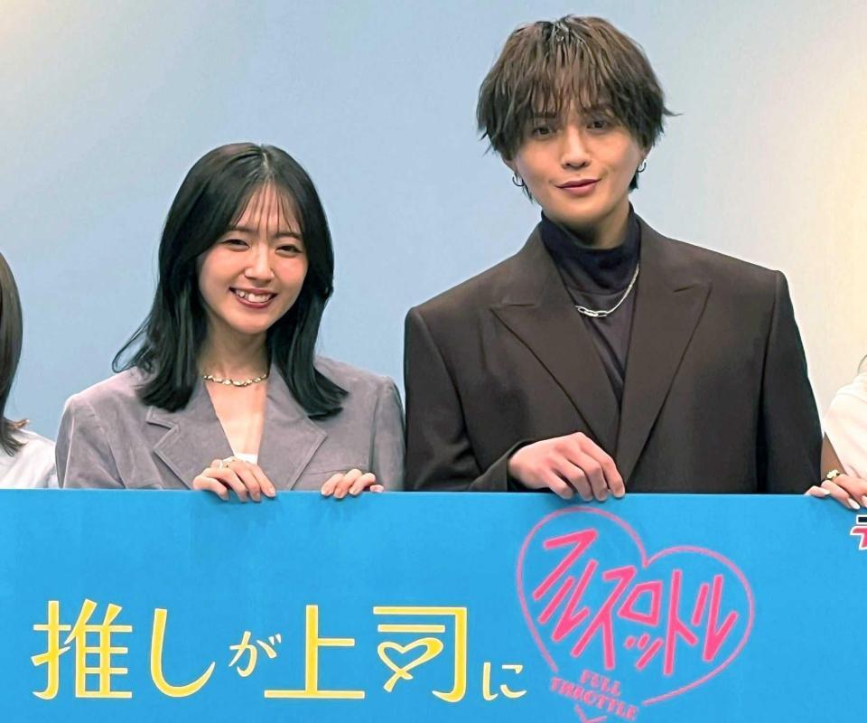 　鈴木愛理（左）とＦＡＮＴＡＳＴＩＣＳの八木勇征