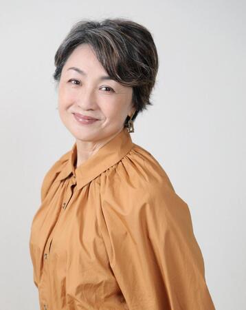 　アイドル時代と変わらぬ笑顔を見せる香坂みゆき（撮影・西岡正）