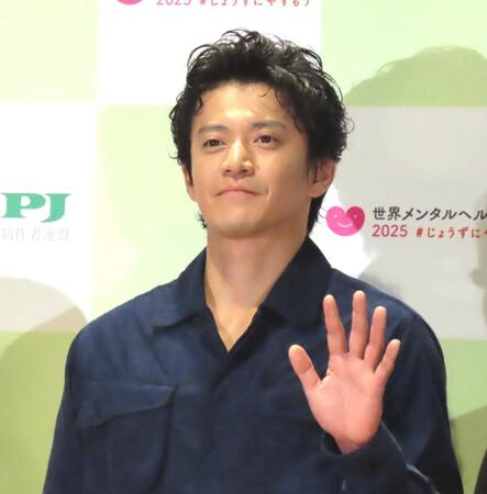 　ポッドキャスト番組「Ｂ－ｓｉｄｅ　Ｔａｌｋ　～心の健康ケアしてる？」に出演する小栗旬