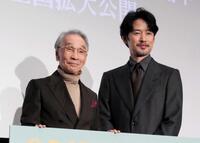 　イベントに出席した堺正章（左）と竹野内豊