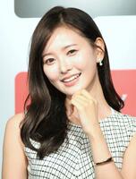 　ほほ笑む兒玉遥