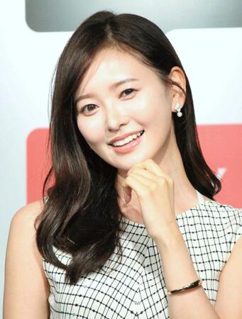 　ポーズを決める兒玉遥