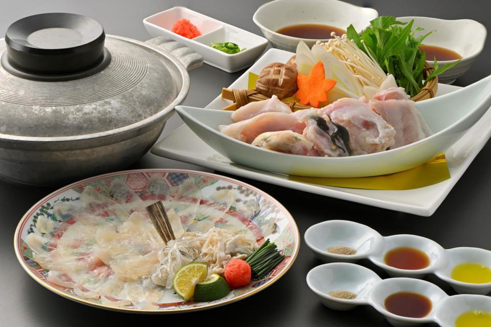 　冬の厳選逸品料理「鉄刺と鉄ちり鍋セット」