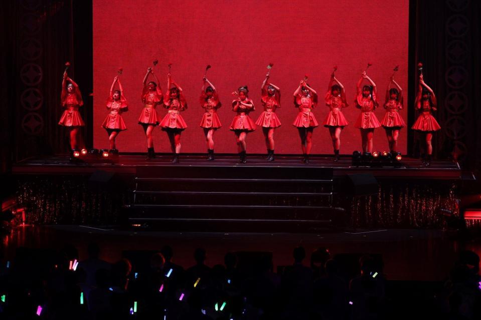 　１７周年コンサートを盛り上げるＳＫＥ４８　©２０２５　Ｚｅｓｔ，Ｉｎｃ．