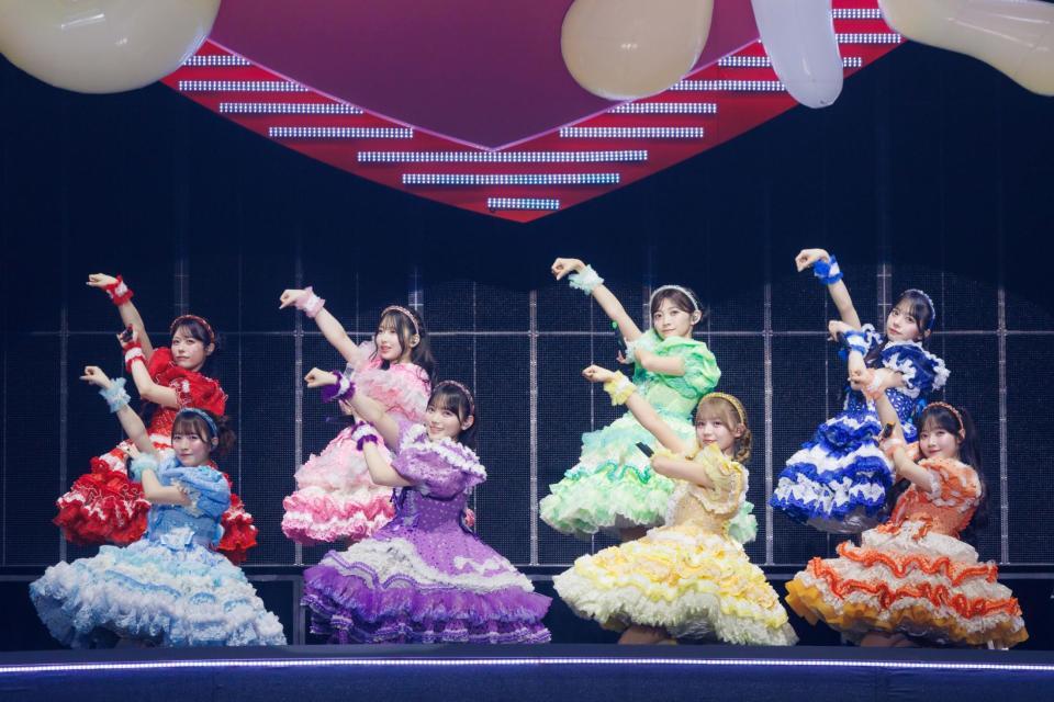 　初の全国ツアーの最終公演で躍動するＣＵＴＩＥ　ＳＴＲＥＥＴ